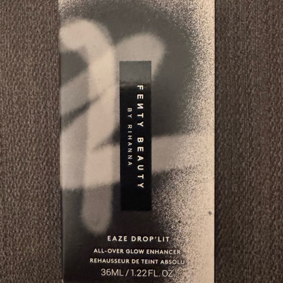 Fenty Beauty Eaze Drop'lit Glow Enhancer - Picture 1 of 3